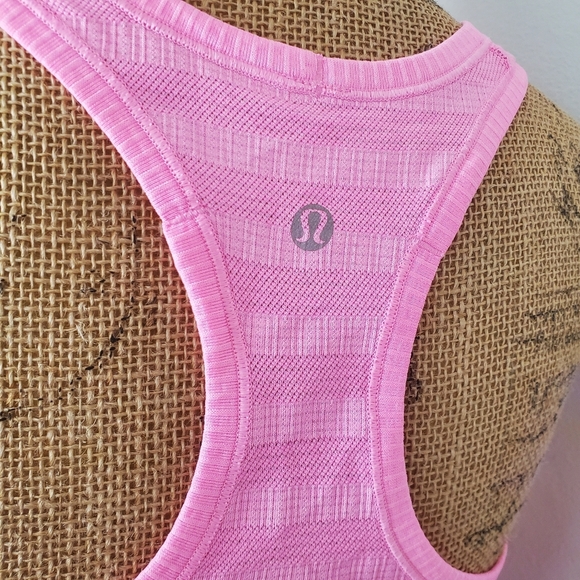 Lululemon Swiftly Tank Top Bright Babrie Pink Big Logo Hit Womens Size 6 * - Picture 7 of 10